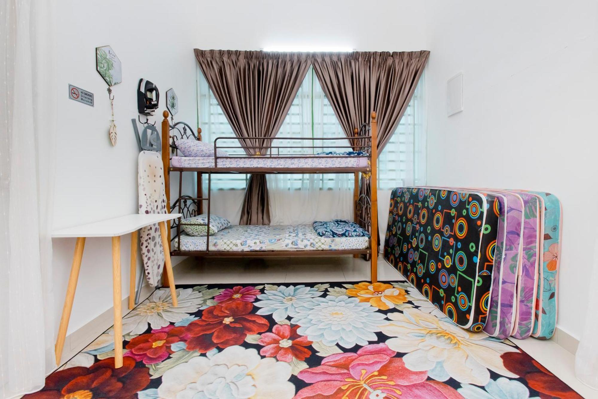 Desaru 16pax Family With Private Mini Pool & Jacuzzi Kota Tinggi